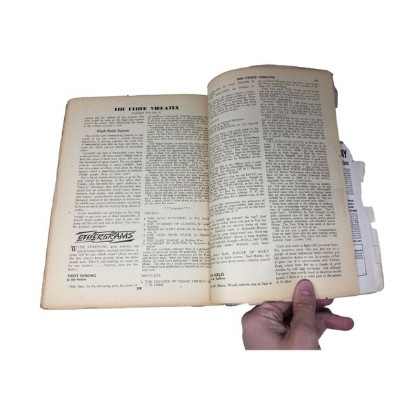 Vintage Magazine Startling Stories Featuring Vulcan's Dolls They control Human D - Picture 10 of 12